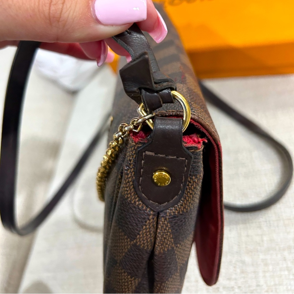 Louis Vuitton Brown Checkered Bag - Picture 12 of 15